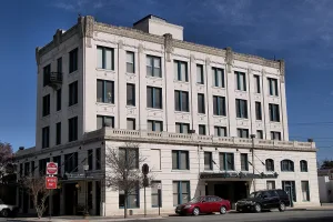 city in and county seat of Guadalupe County, Texas, United States