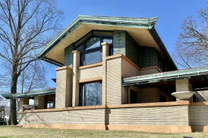 capital city of Illinois and county seat of Sangamon County