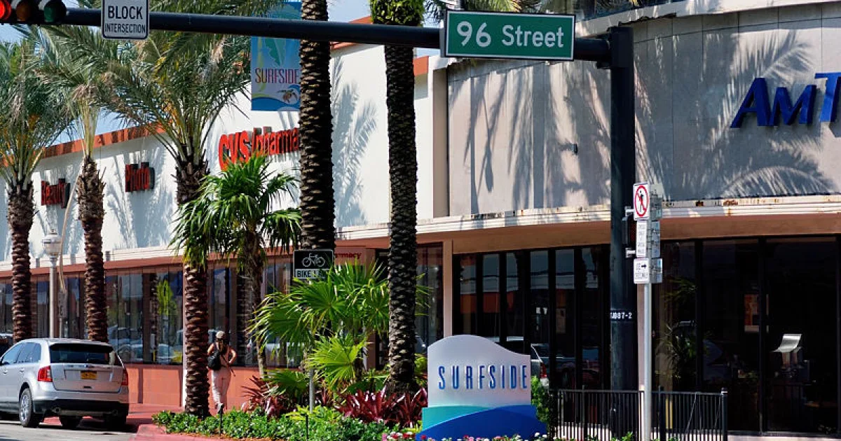 town in MIami-Dade Country, Florida, U.S.A.