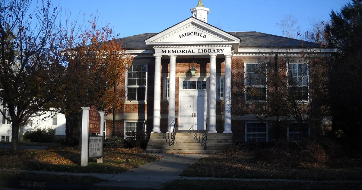 Downtown Trumbull, CT, CT