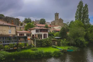 Downtown Village Saint George, LA, LA