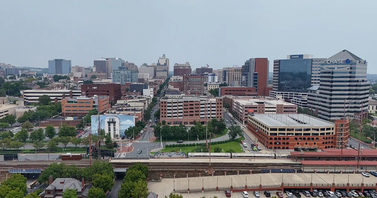 seat of New Castle County, and largest city in Delaware, United States